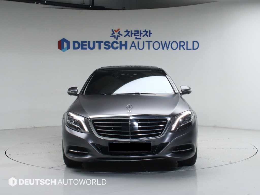 Mercedes-Benz S-Class — photo 03