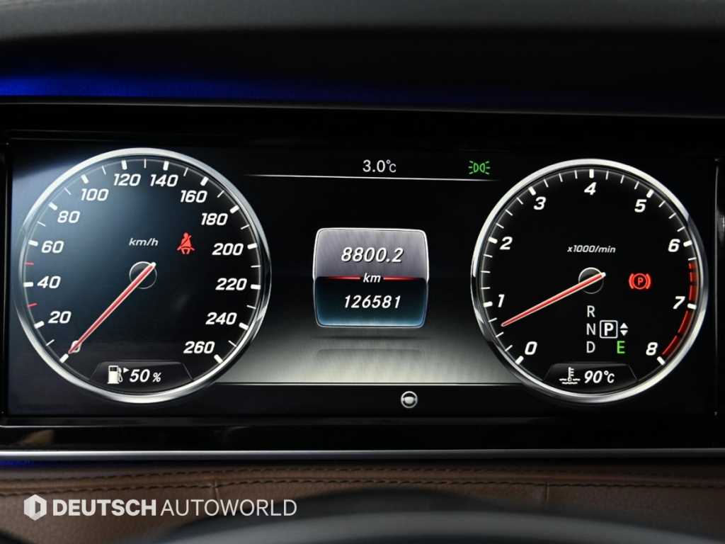 Mercedes-Benz S-Class — photo 08