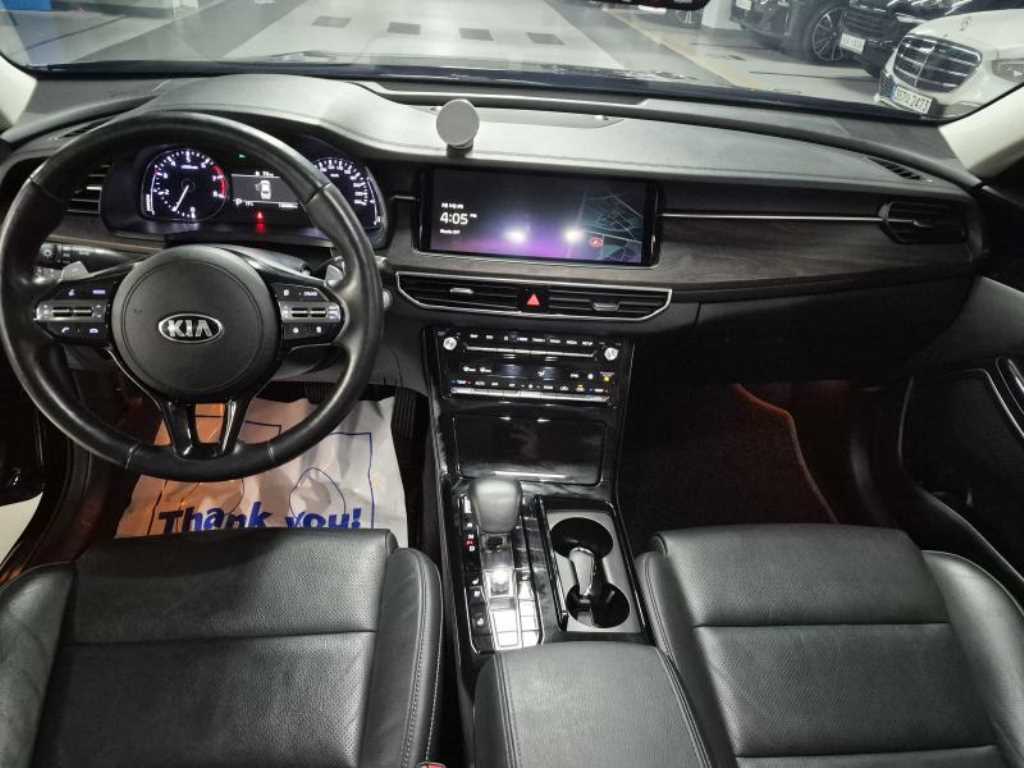 Kia K7 — photo 07
