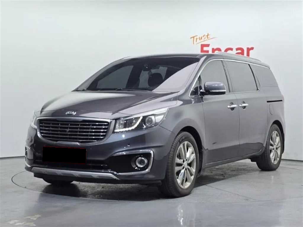Kia Carnival — photo 01