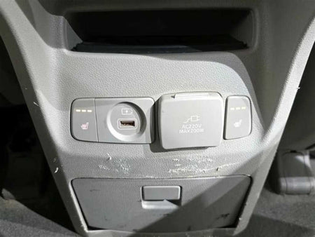 Kia Carnival — photo 19