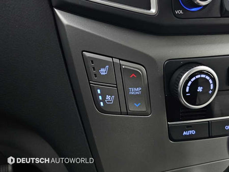 Hyundai Starex — photo 18