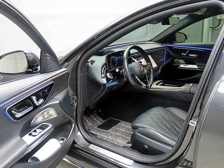 Mercedes-Benz E-Class — photo 05