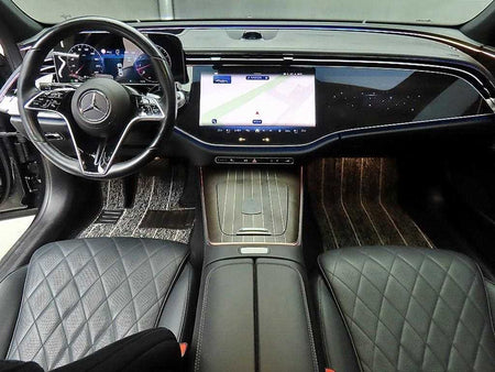 Mercedes-Benz E-Class — photo 07