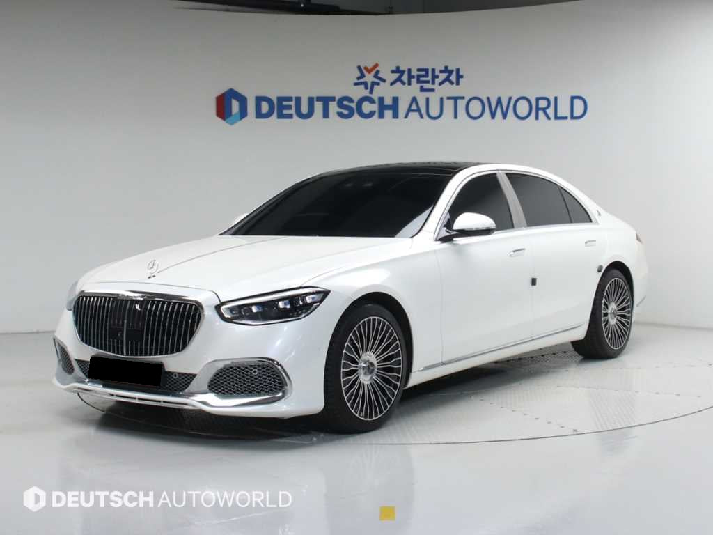 Mercedes-Benz S-Class — photo 01