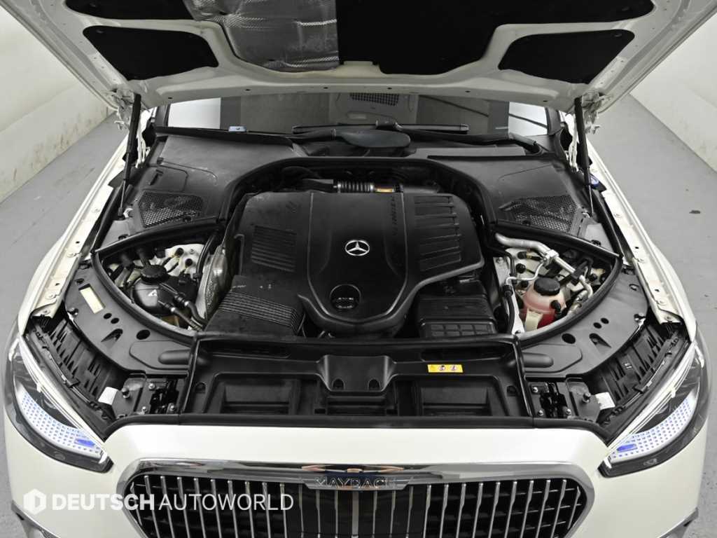 Mercedes-Benz S-Class — photo 06