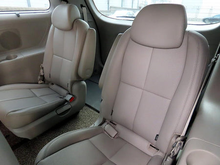 Kia Carnival — photo 07