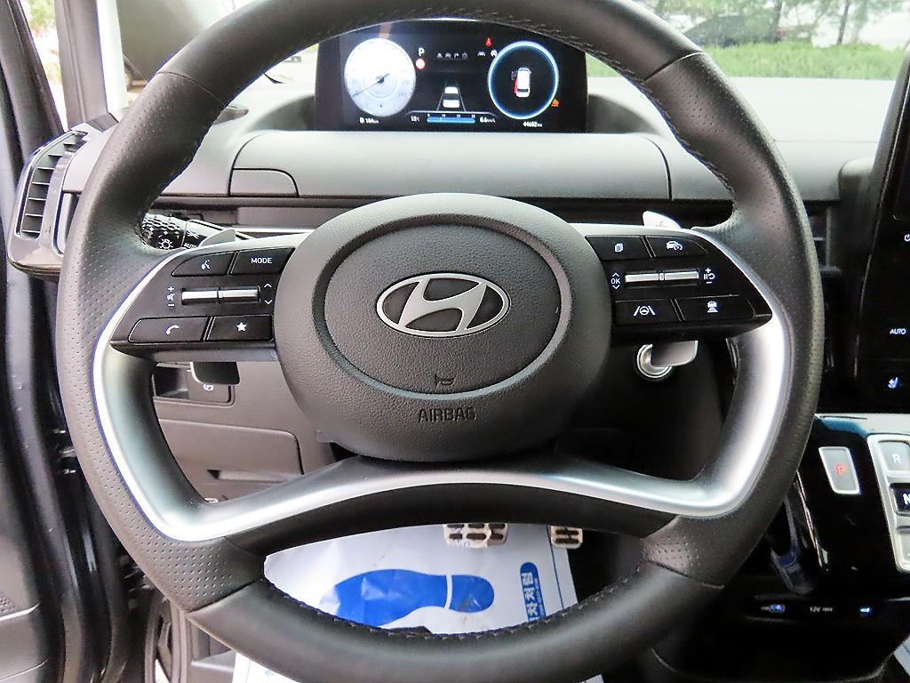 Hyundai Staria — photo 09