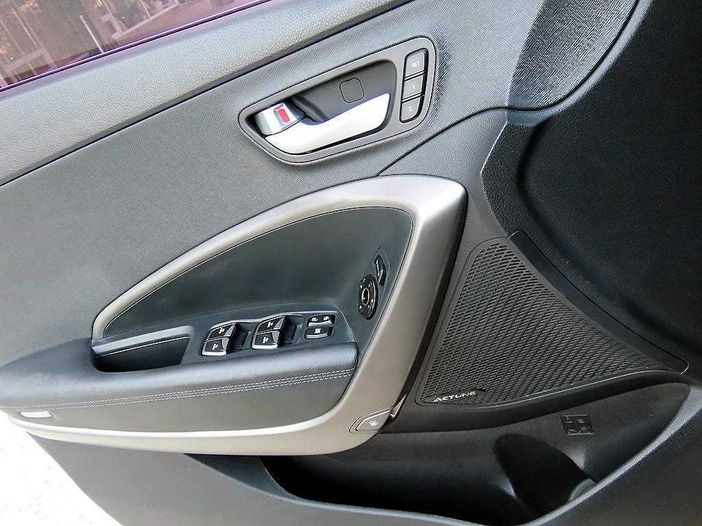 Hyundai Santafe — photo 11