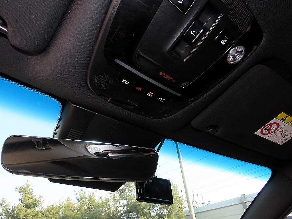 Kia K8 — photo 15
