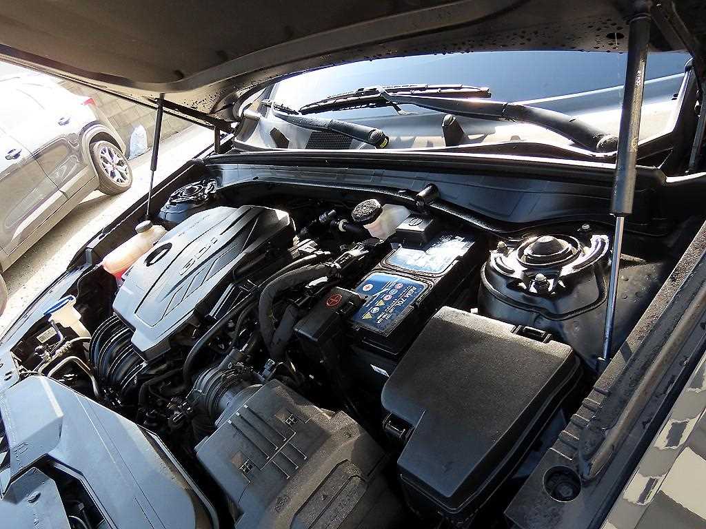 Kia K8 — photo 19