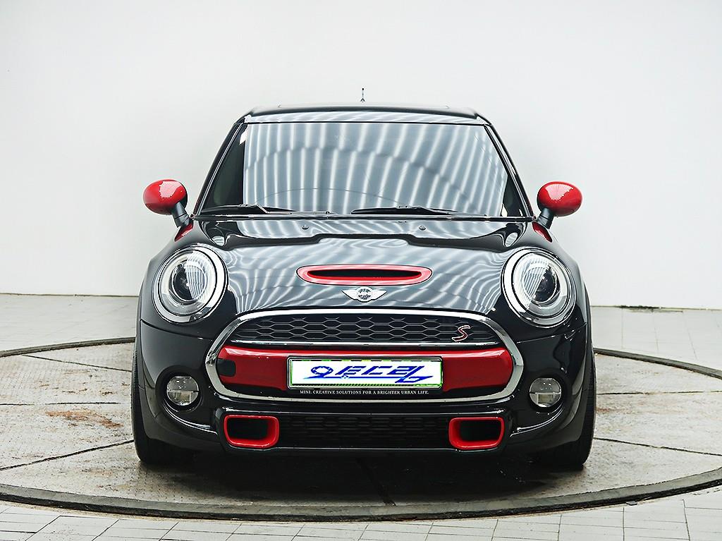 Mini Cooper — photo 01