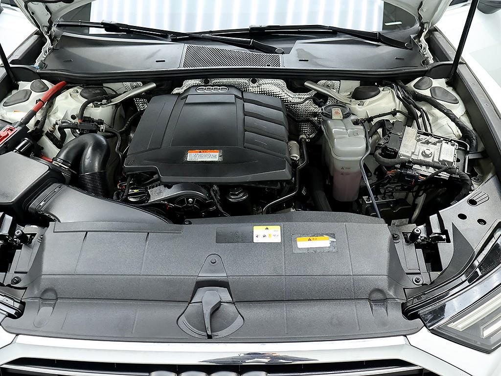 Audi A6 — photo 08