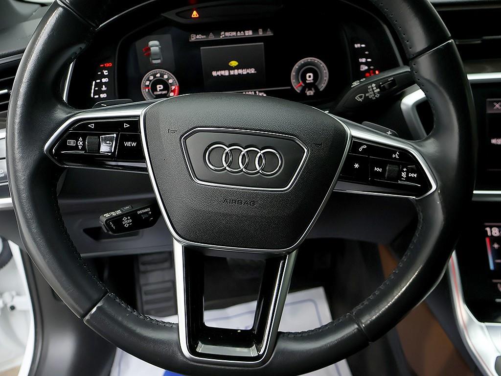 Audi A6 — photo 14