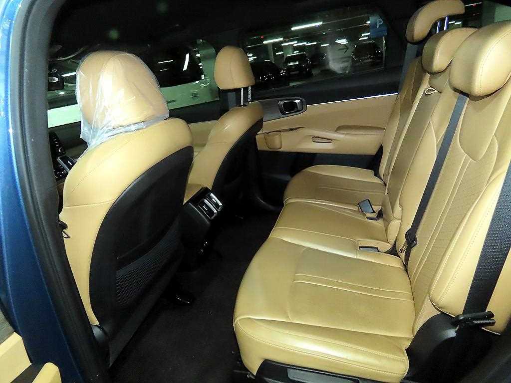 Kia Sorento — photo 07