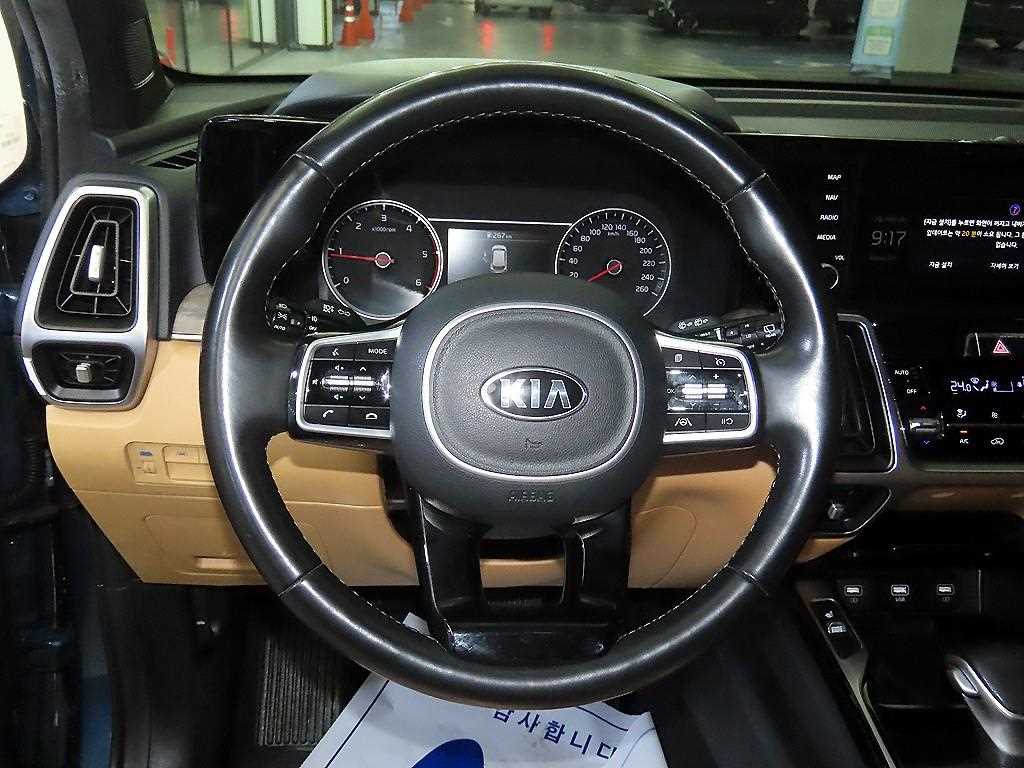 Kia Sorento — photo 08