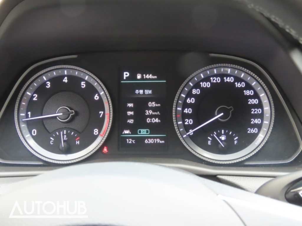 Hyundai Sonata — photo 06