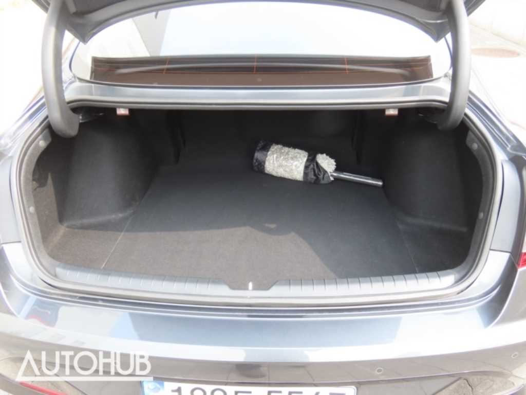 Hyundai Sonata — photo 19