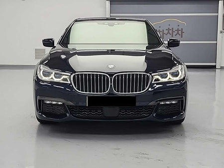 BMW 7-Series — photo 02