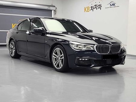 BMW 7-Series — photo 04