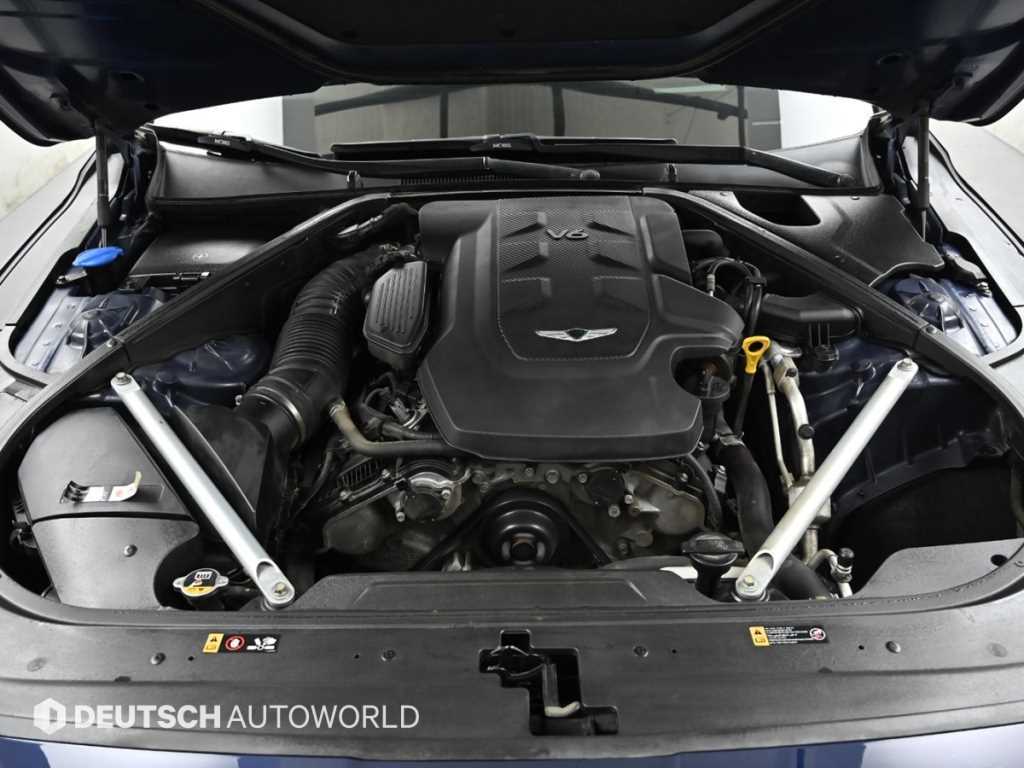 Genesis G90 — photo 06