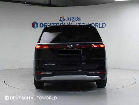 Kia Carnival — photo 05
