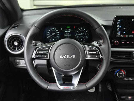 Kia K3 — photo 13