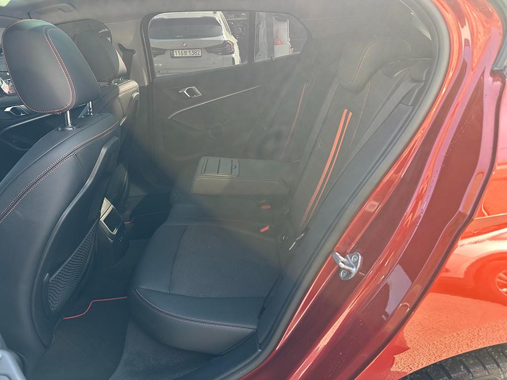 BMW 1-Series — photo 06