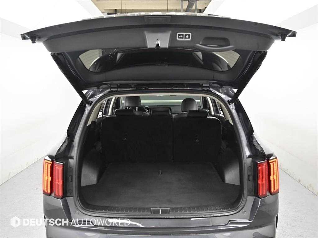 Kia Sorento — photo 19