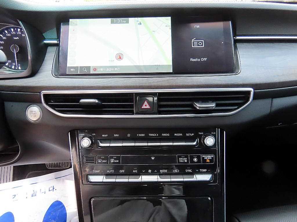Kia K7 — photo 13