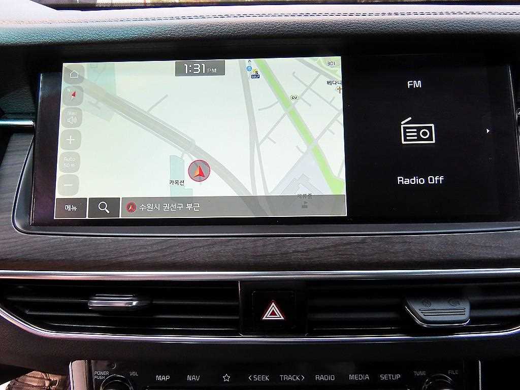 Kia K7 — photo 14