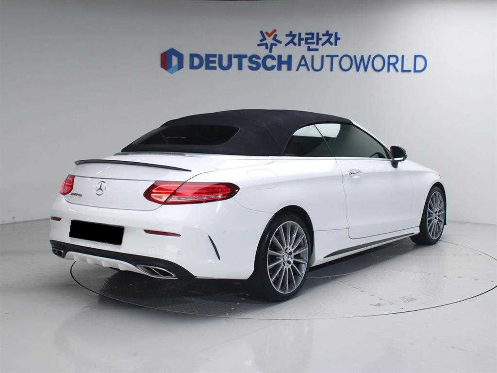 Mercedes-Benz C-Class — photo 02
