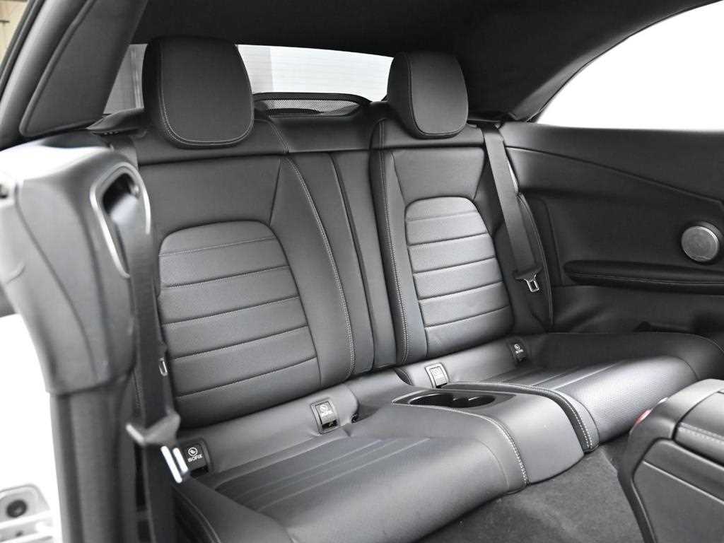 Mercedes-Benz C-Class — photo 07