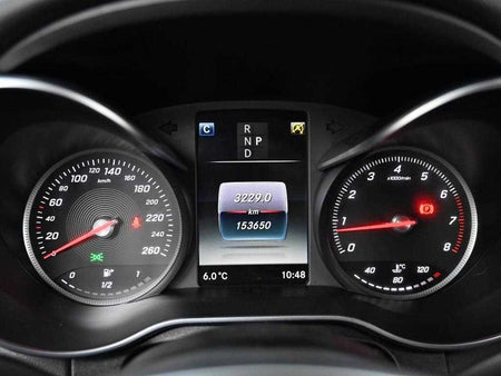 Mercedes-Benz C-Class — photo 09