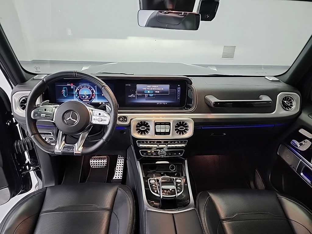 Mercedes-Benz G-Class — photo 07