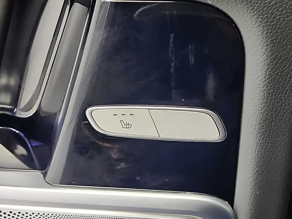 Mercedes-Benz G-Class — photo 13