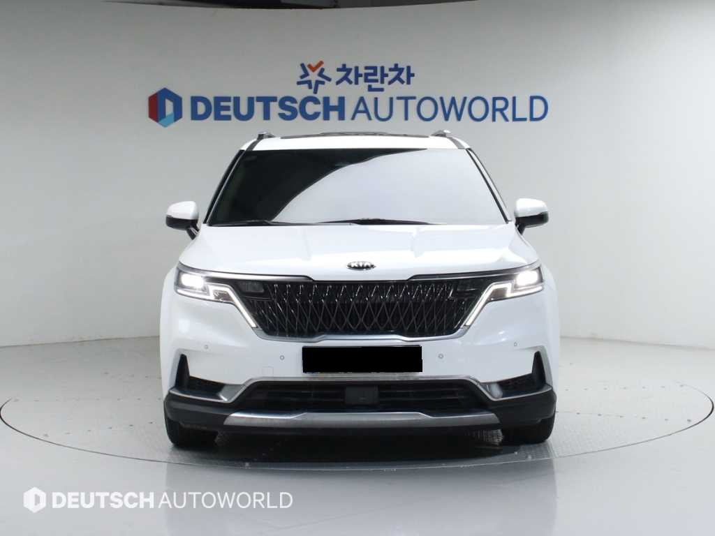 Kia Carnival — photo 03