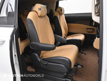 Kia Carnival — photo 12