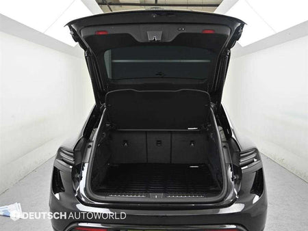 Porsche Macan — photo 19