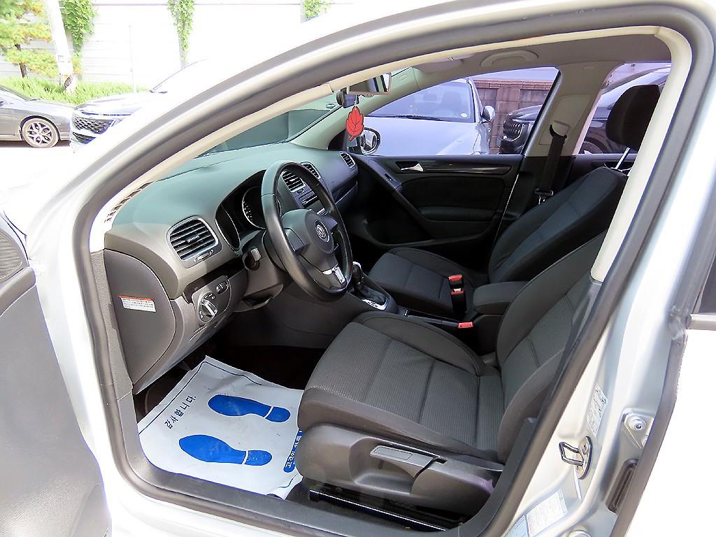 Volkswagen Golf — photo 05