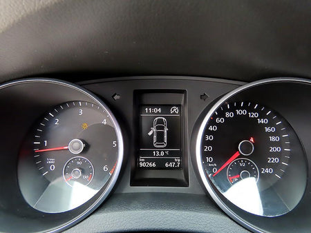 Volkswagen Golf — photo 09