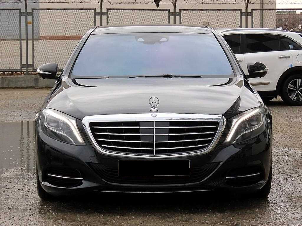 Mercedes-Benz S-Class — photo 01