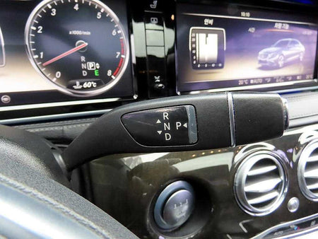 Mercedes-Benz S-Class — photo 10