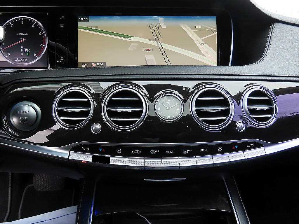 Mercedes-Benz S-Class — photo 15