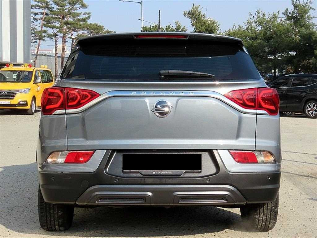 KGM KORANDO — photo 04