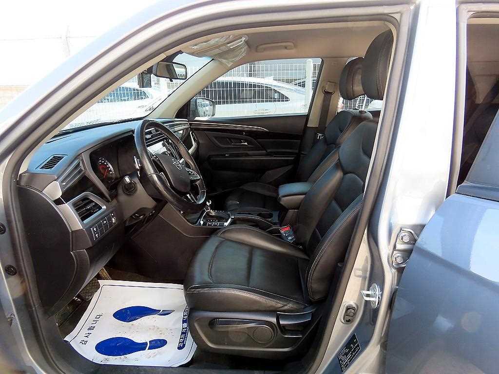 KGM KORANDO — photo 05