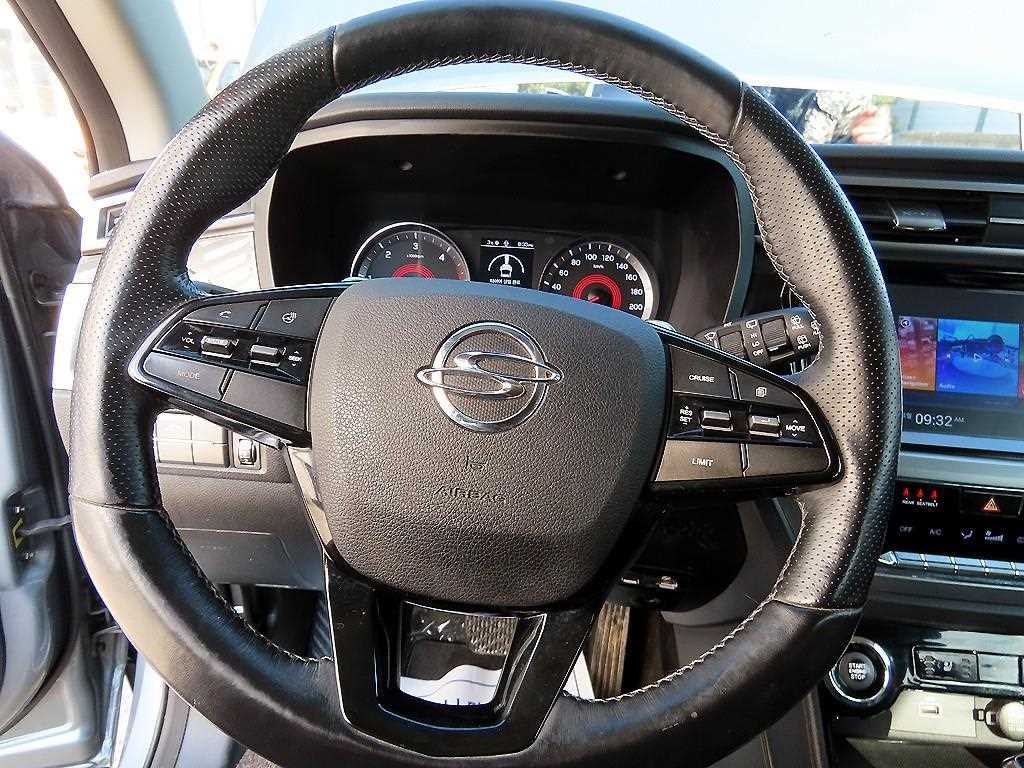 KGM KORANDO — photo 08