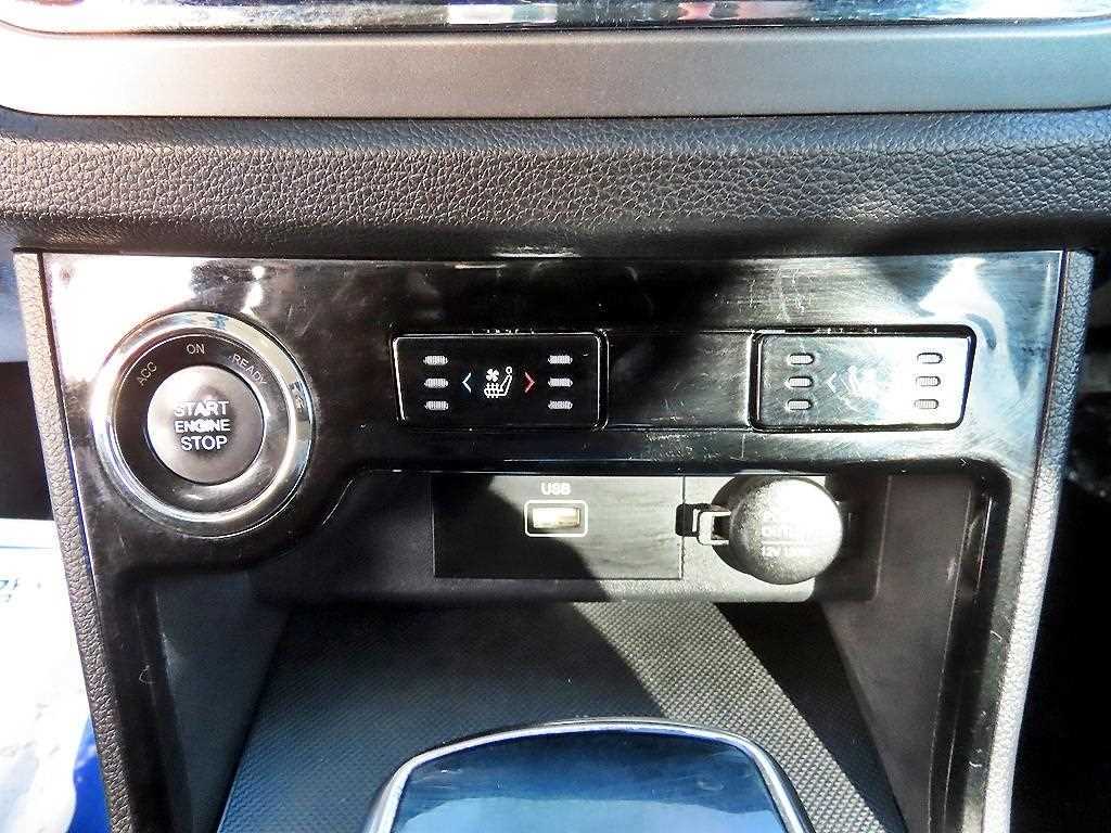 KGM KORANDO — photo 13