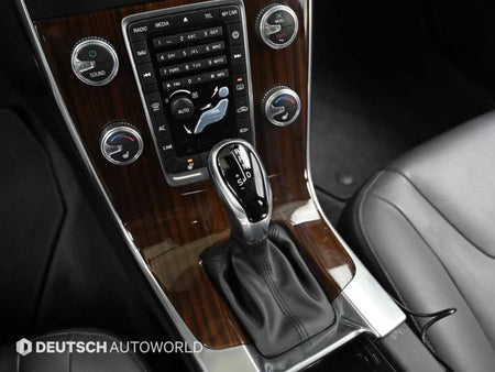 Volvo S60 — photo 09