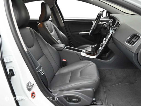 Volvo S60 — photo 10